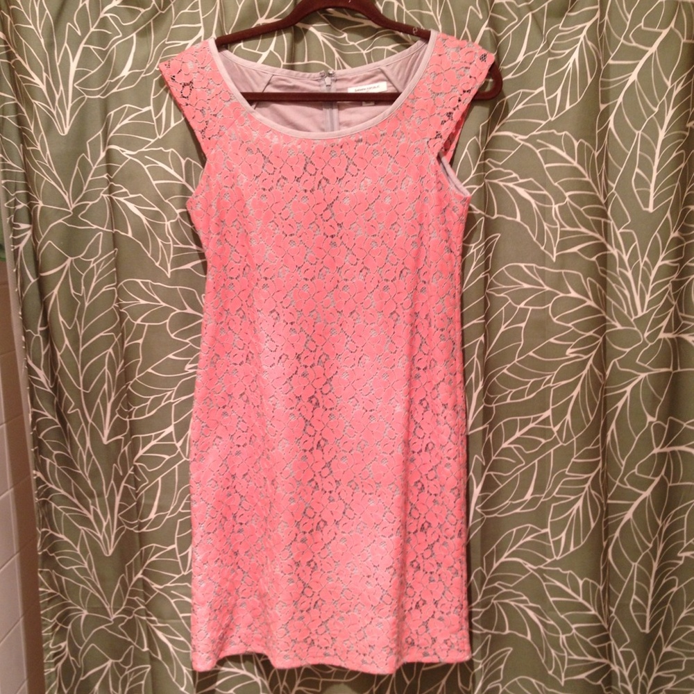 Banana Republic shift Dress in coral